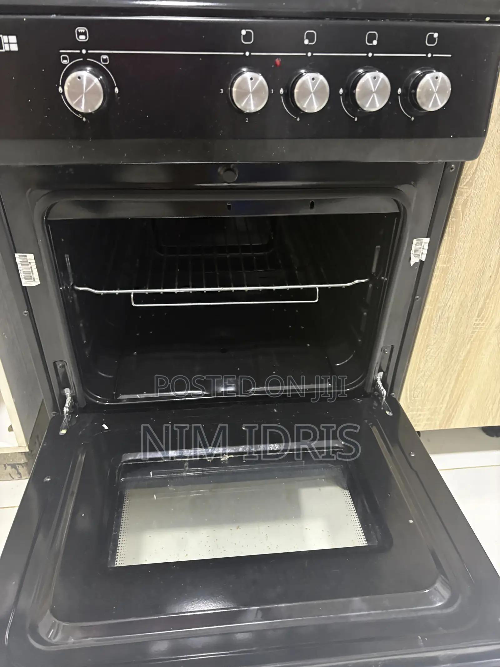 Scanfrost Electric Gas Cooker