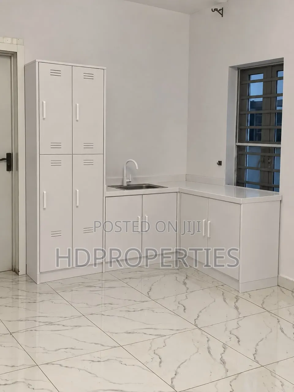 Mini Flat in Orchid Road, Lagos Island / Lagos Island for rent