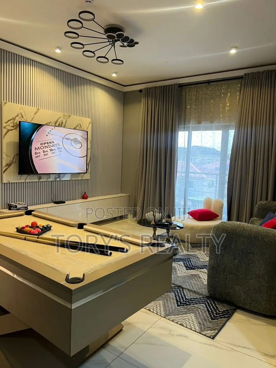Furnished 2bdrm Apartment in Lekki Phase 1 for rent
