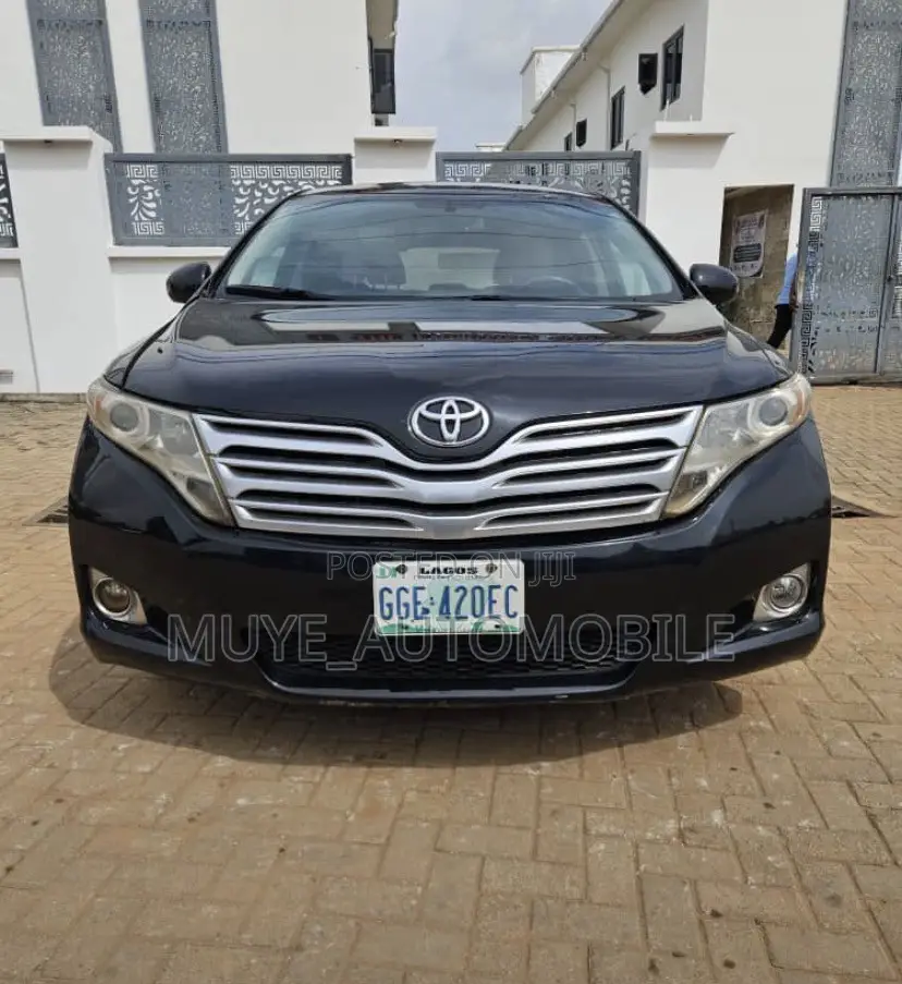 Toyota Venza LE 2010 Green