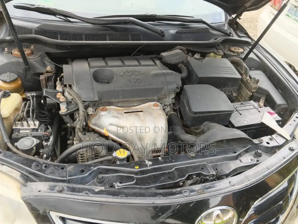 Toyota Camry LE 4dr Sedan (2.5L 4cyl 6A) 2011 Black