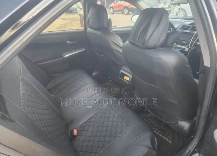 Toyota Camry SE 4dr Sedan (2.5L 4cyl 6A) 2014 Black