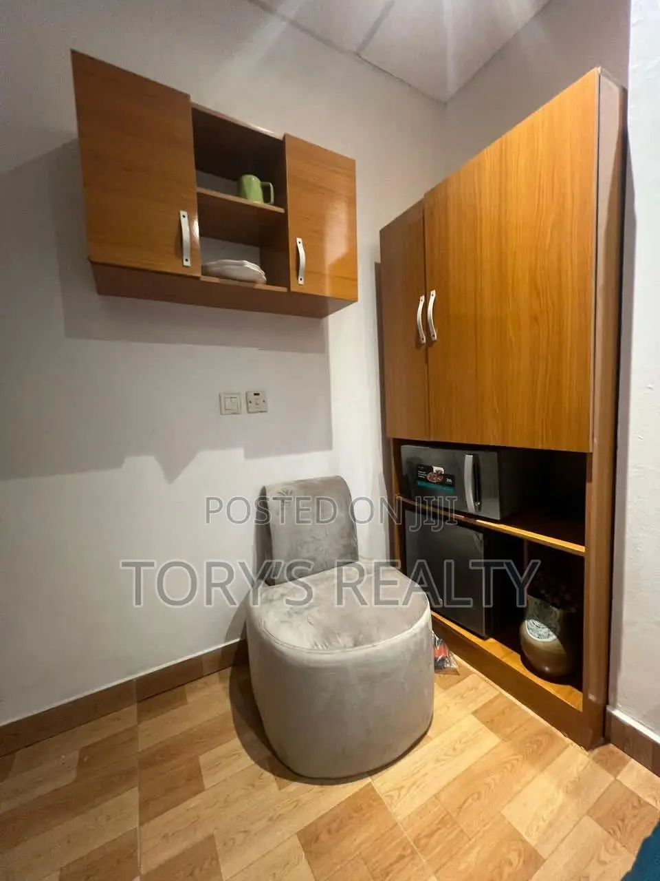 Luxuriously Furnished Studio Apartment With Gym