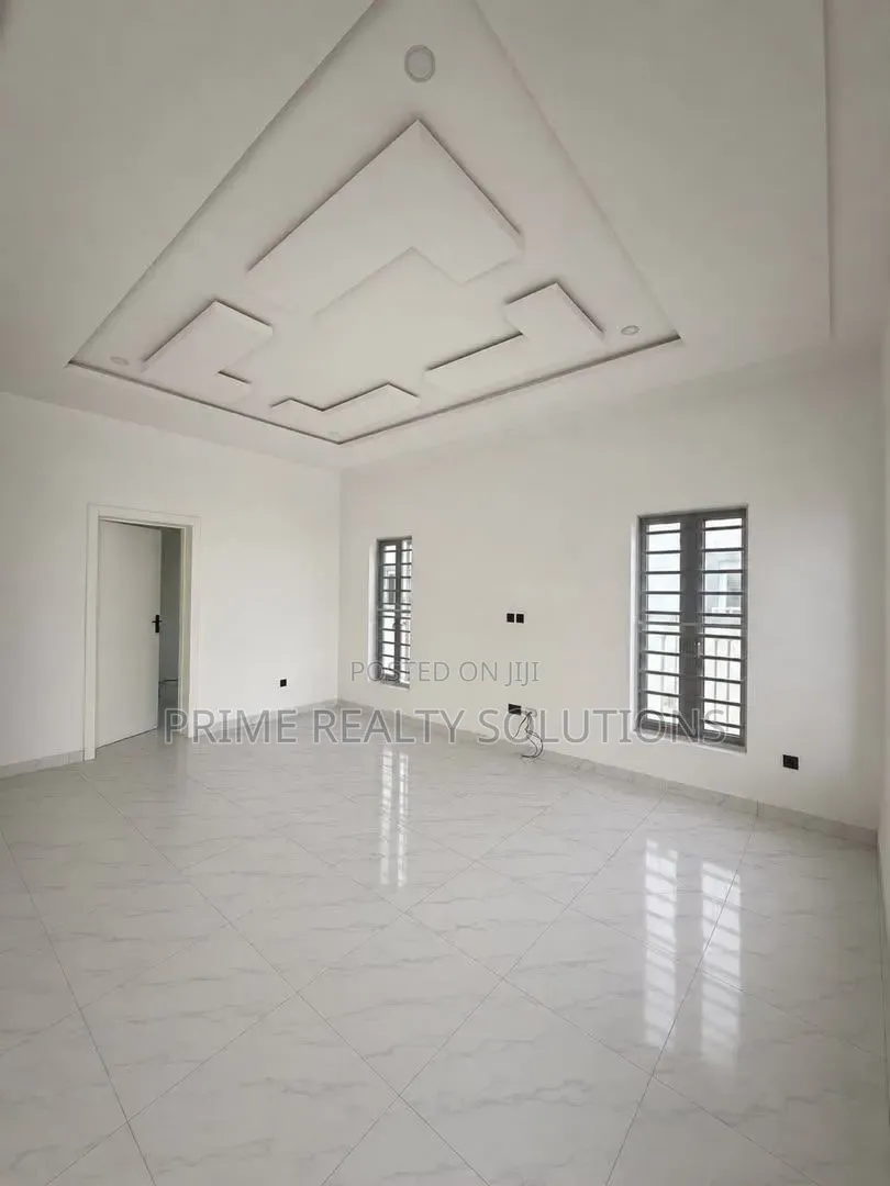 Mini Flat in Lekki Expressway for rent