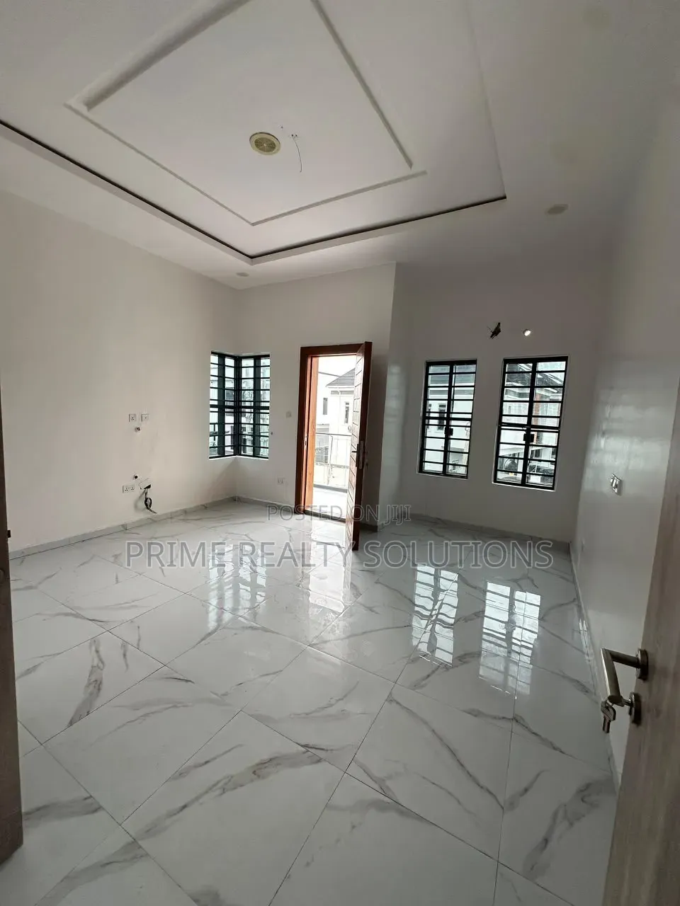 Mini Flat in Lekki Expressway for rent