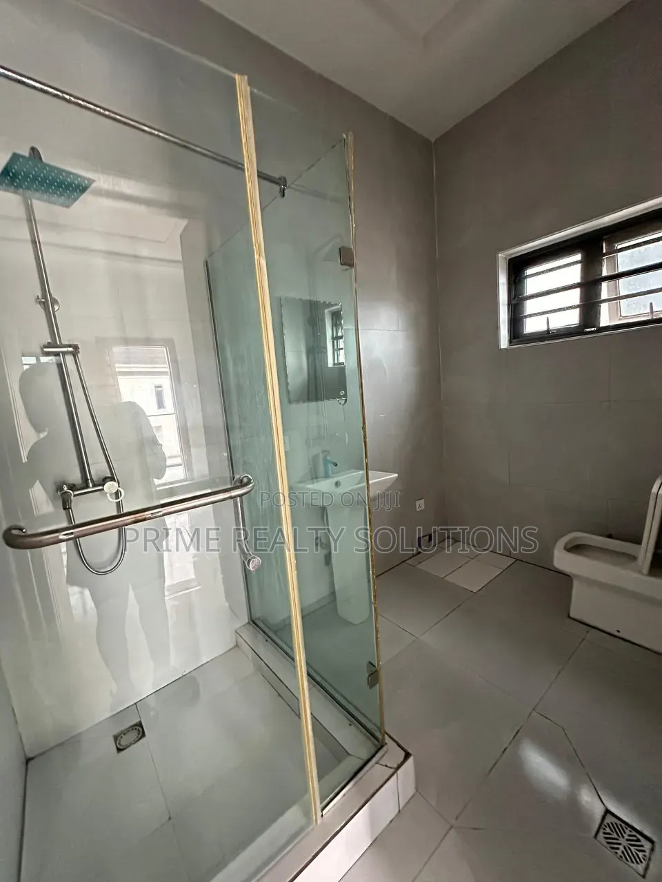 Mini Flat in Lekki Expressway for rent