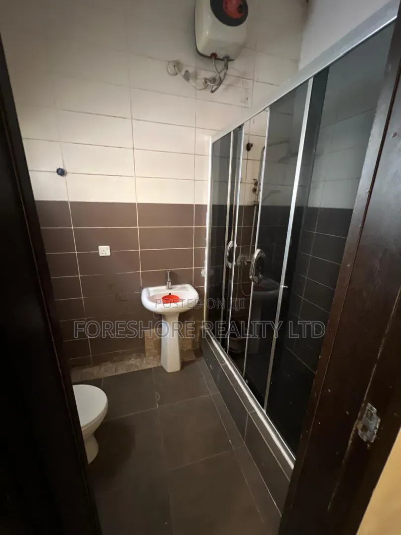 4bdrm Duplex in Bera, Chevron for rent
