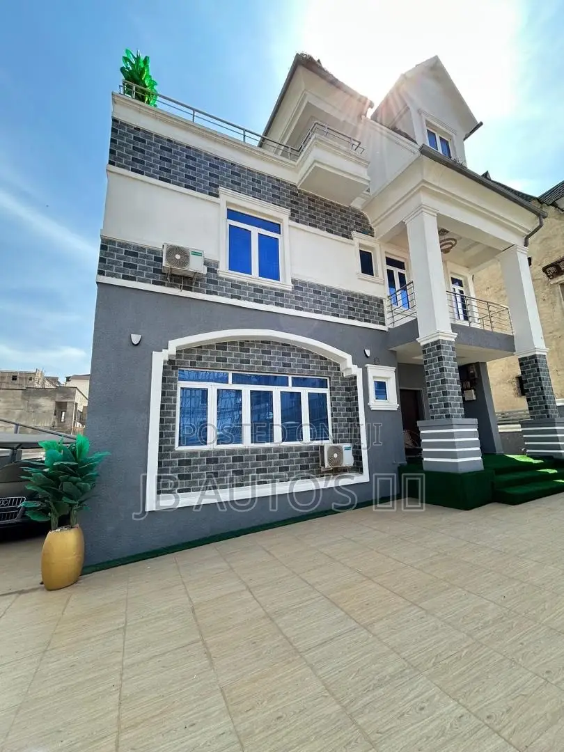 Furnished 5bdrm Duplex in Guzape District for sale