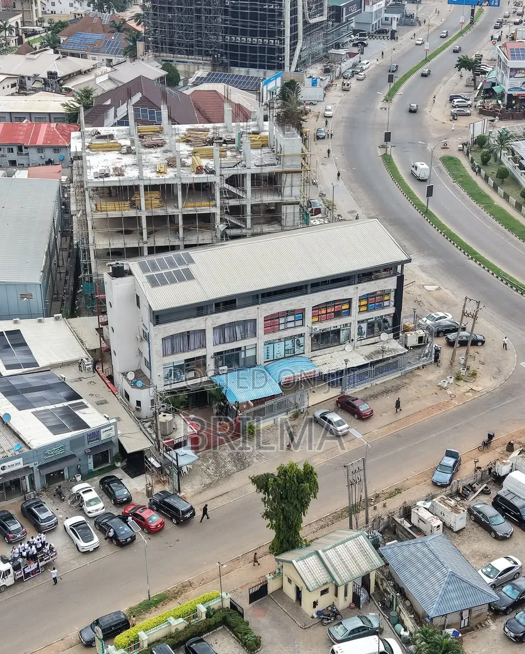 Prime Commercial Plaza in Wuse 2 for Sale