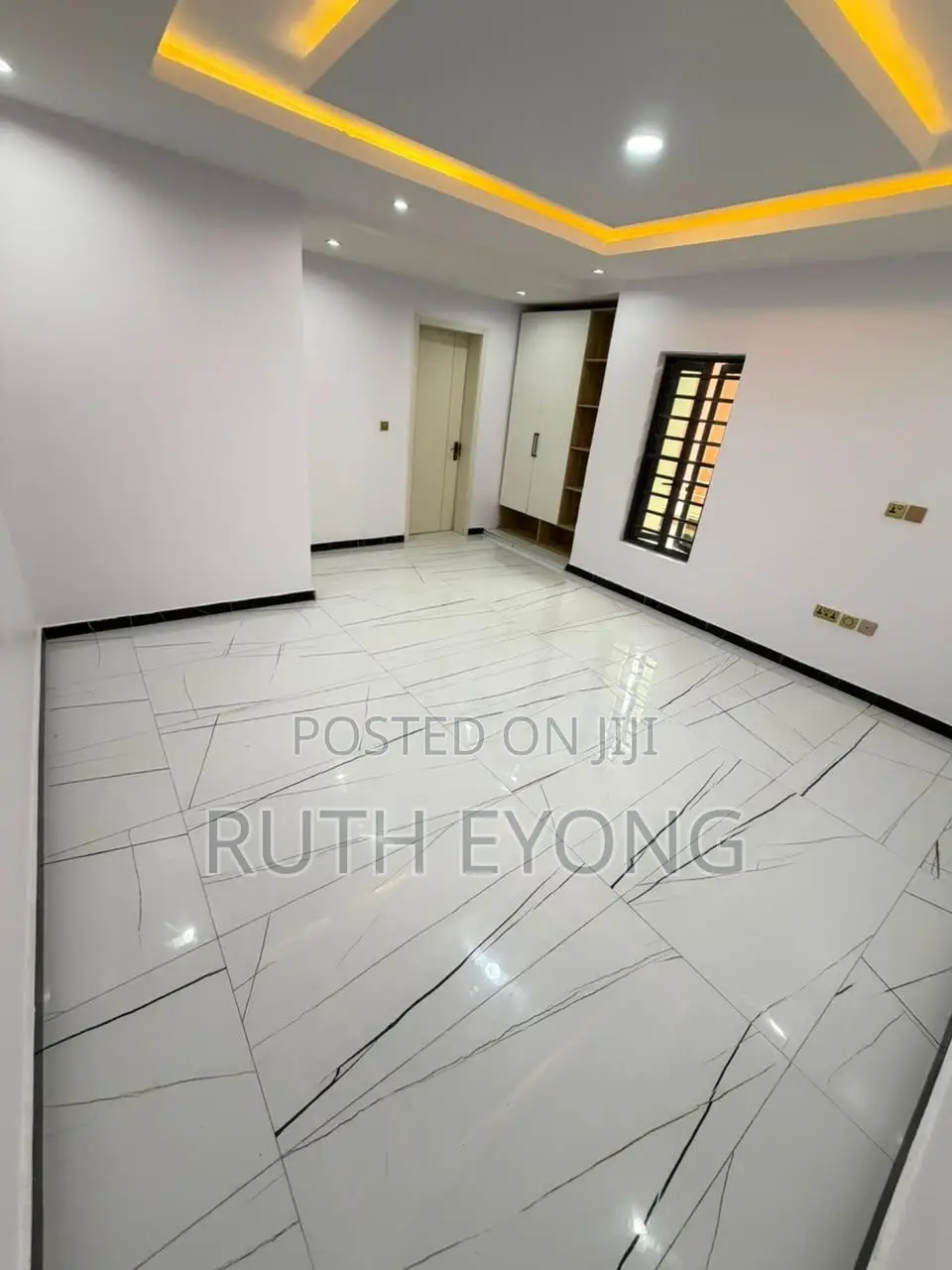 7bdrm Duplex in Royal Gardens Estate for rent