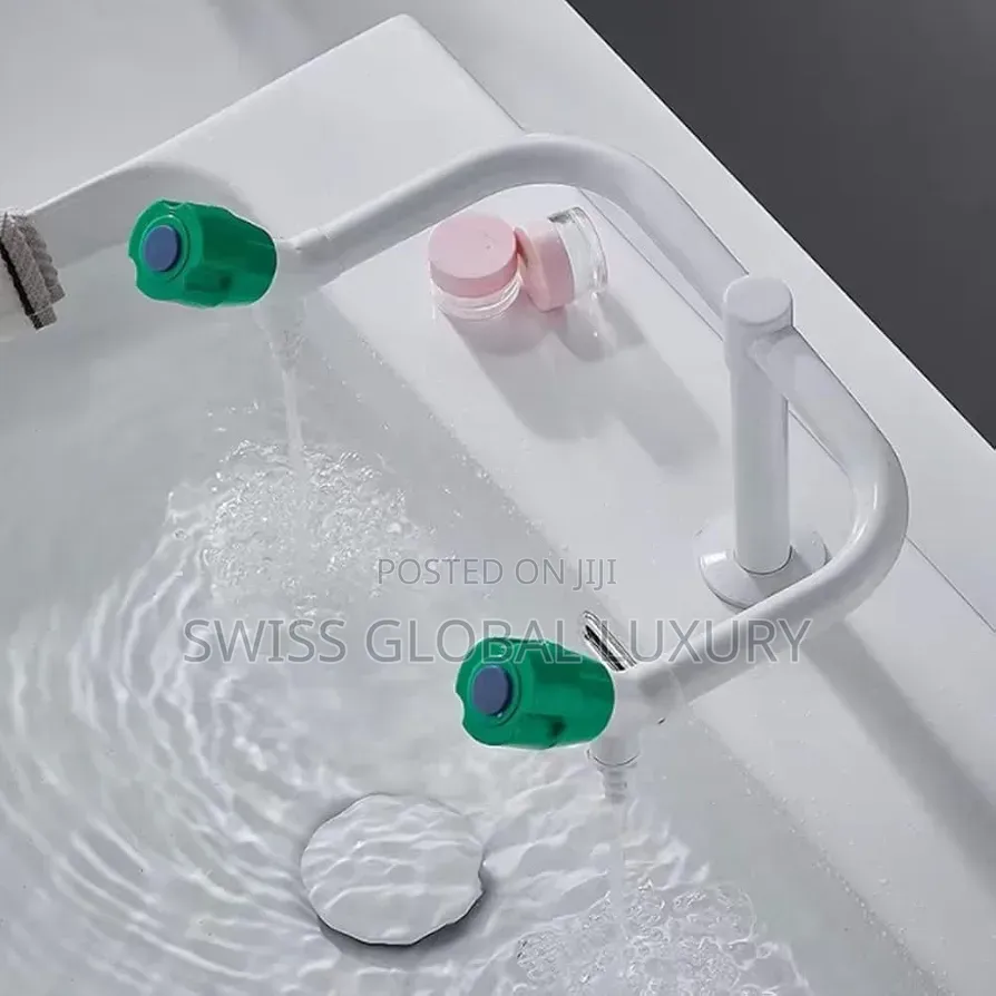 Two-Spout Laboratory Faucet