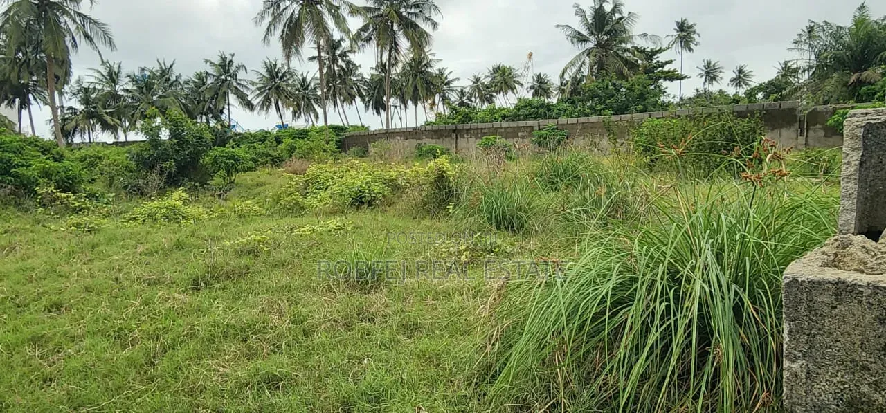3 Fenced Plots Beside Dangote Private Jetty