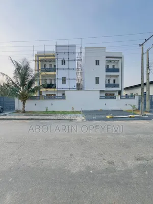 5bdrm Duplex in Magodo Gra Phase 1 for sale