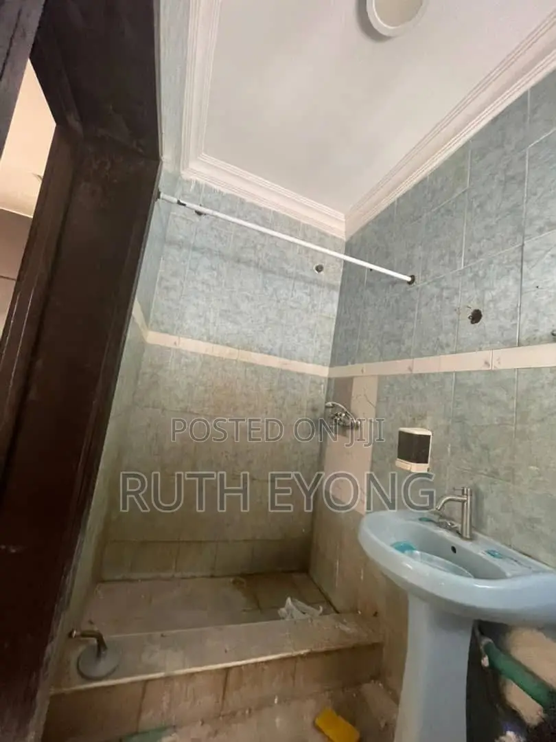 Studio Apartment in Lekki Phase 1 for rent