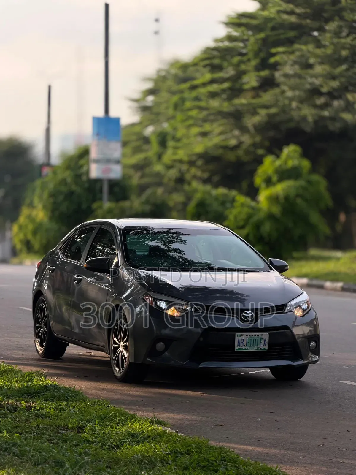 Toyota Corolla 2014 Black