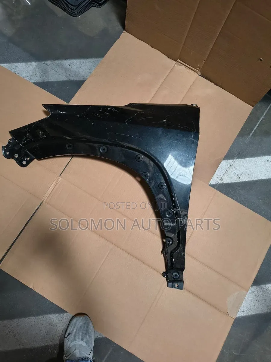 Toyota Corolla Cross 2023 2024 2025 Fender Set