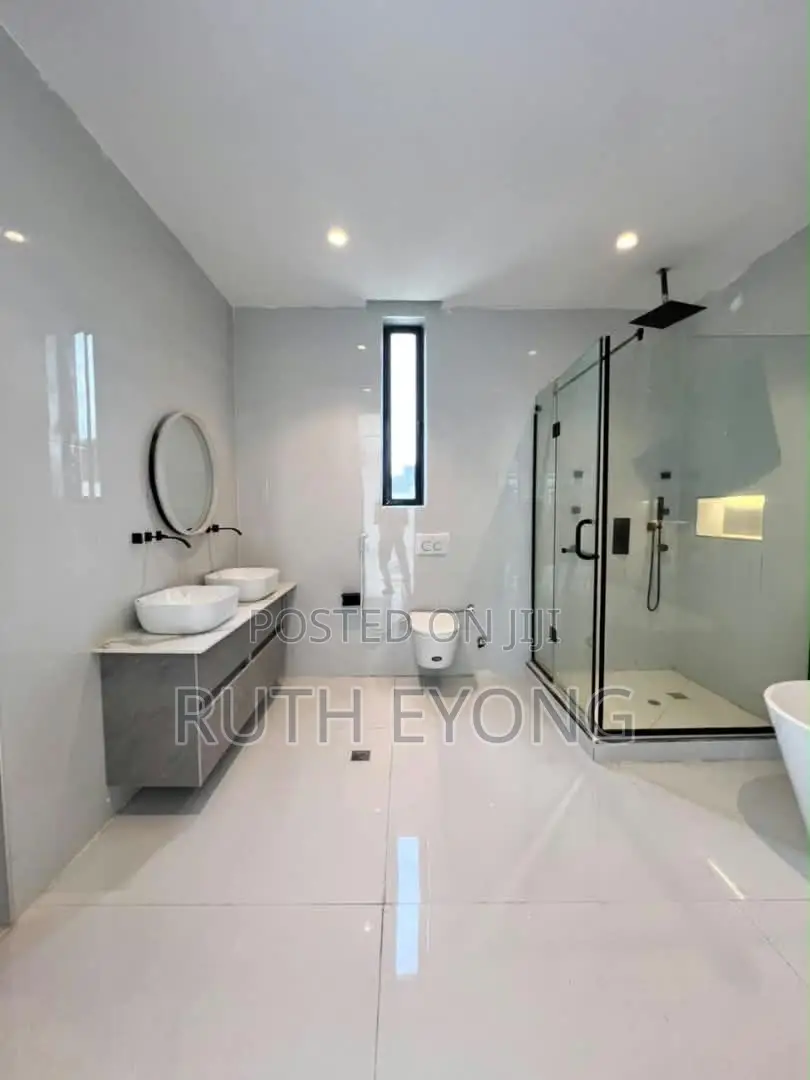 6bdrm Duplex in Vgc Estate Lekki for sale