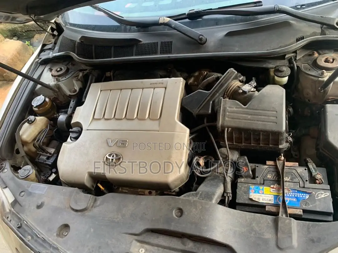 Toyota Camry 2008 Silver