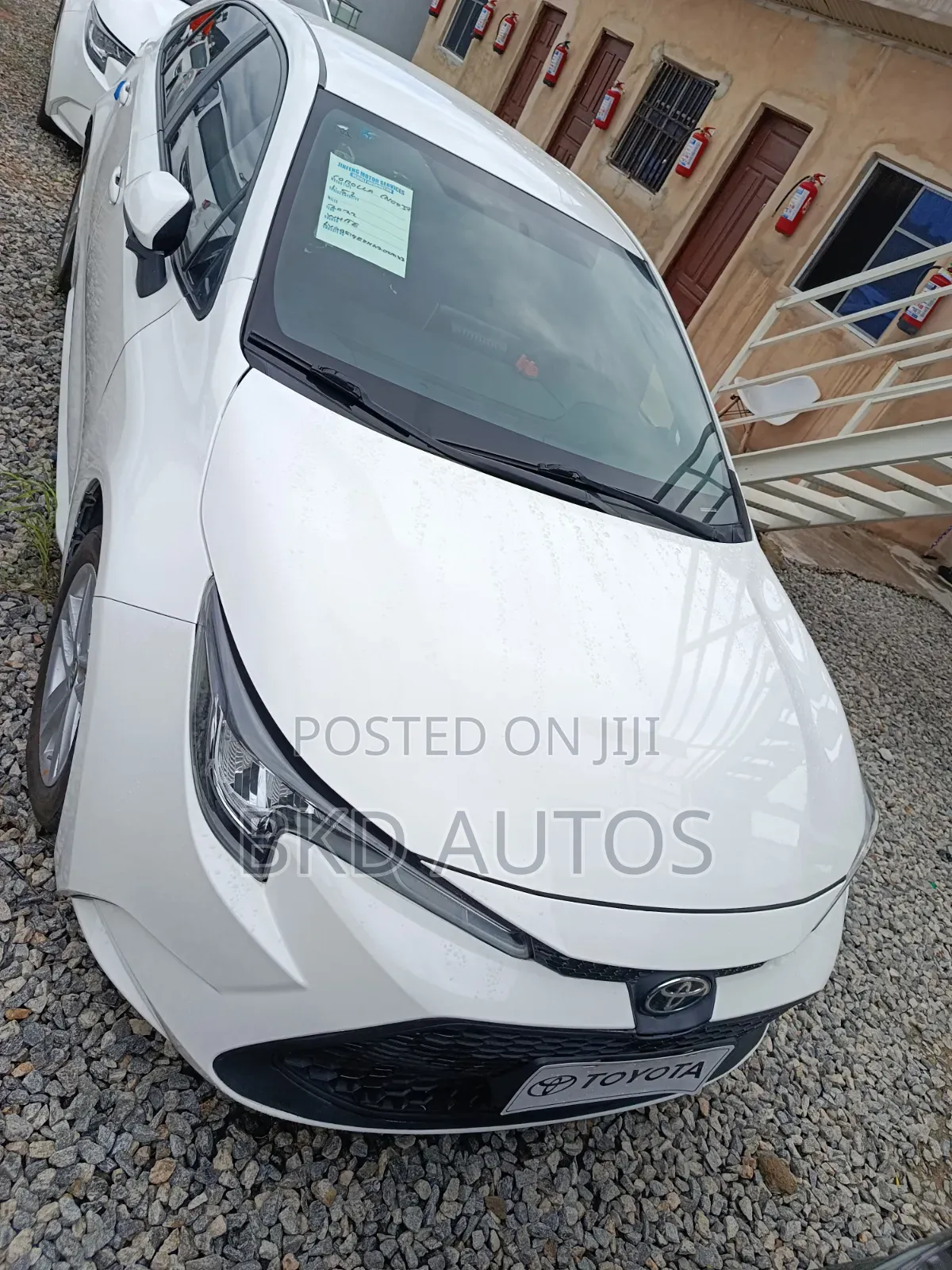 Toyota Corolla LE 2022 White