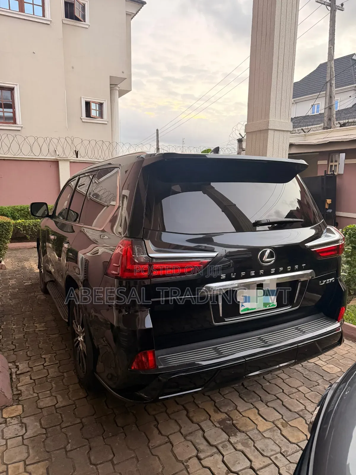 Lexus LX 570 AWD 2018 Black
