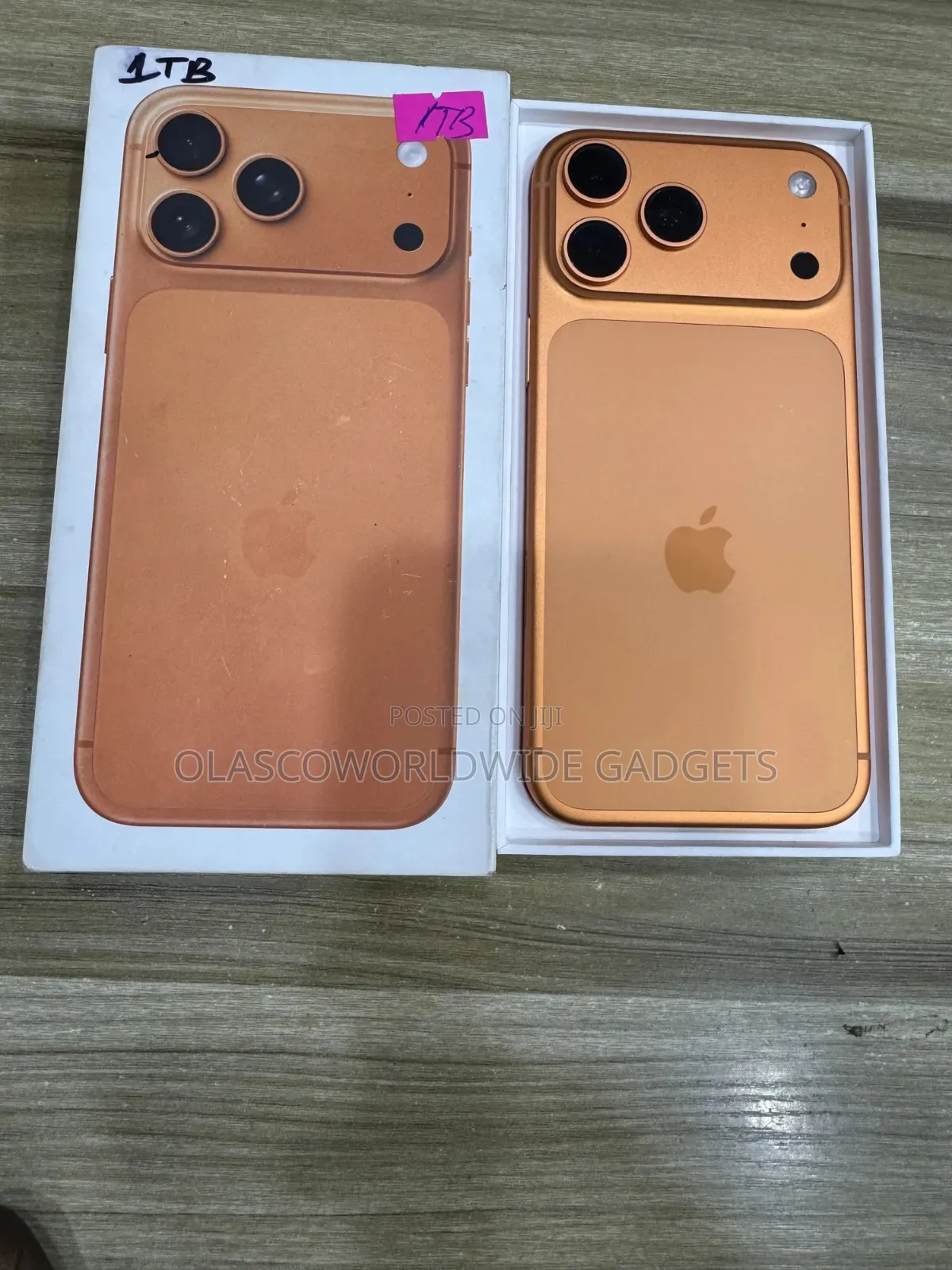 New Apple iPhone 17 Pro Max 1 TB Orange