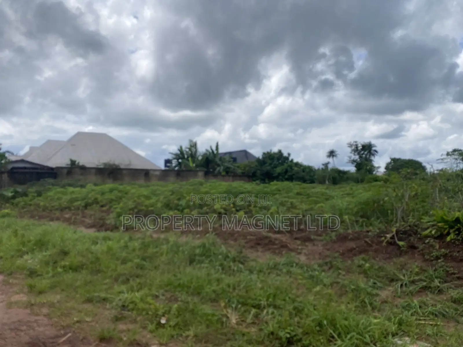 2 Plots Off Isi Eke Junction Umuahia