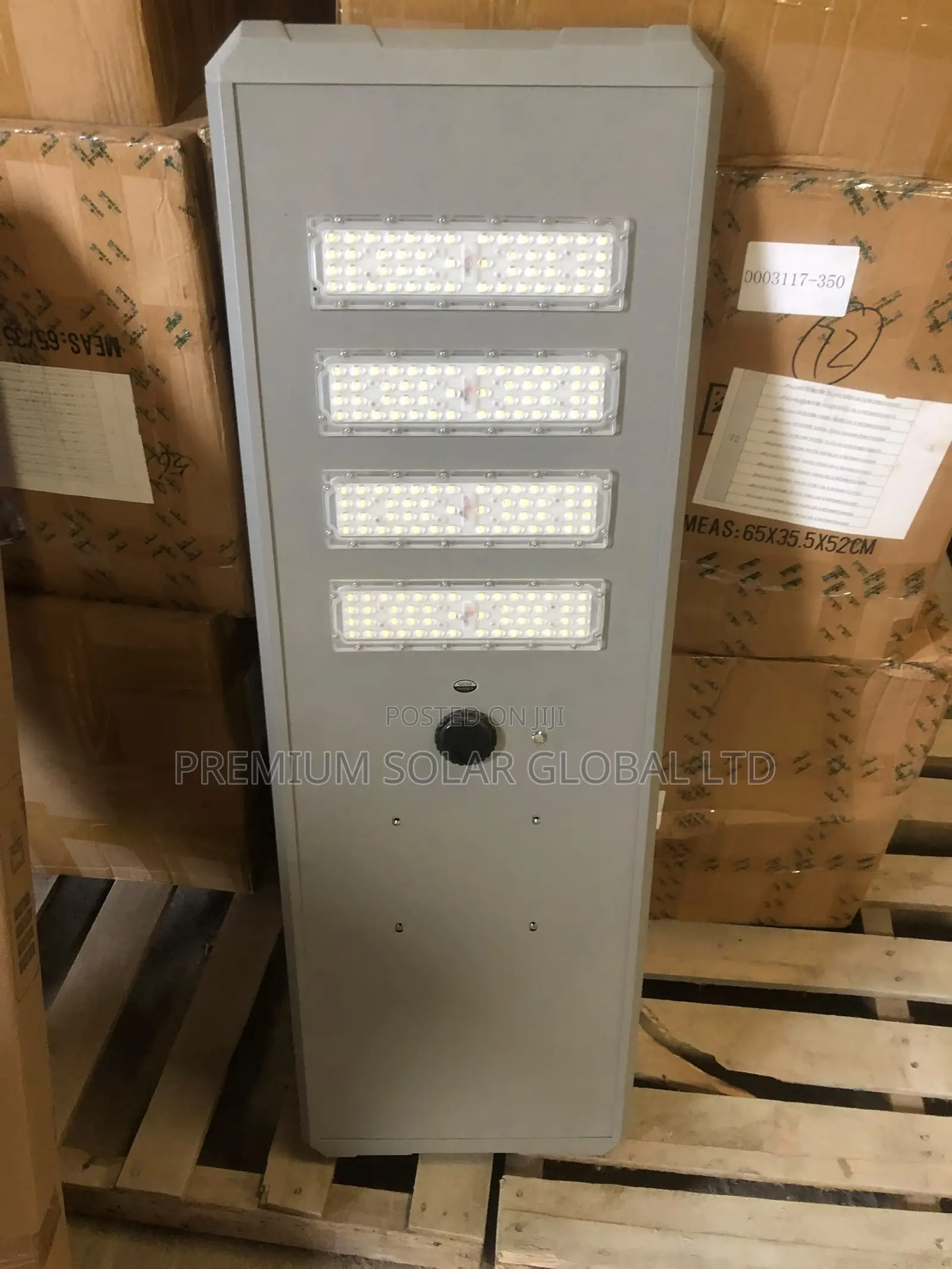 4 Lines Industrial Solar Street Light (All-in-One) With Hanger