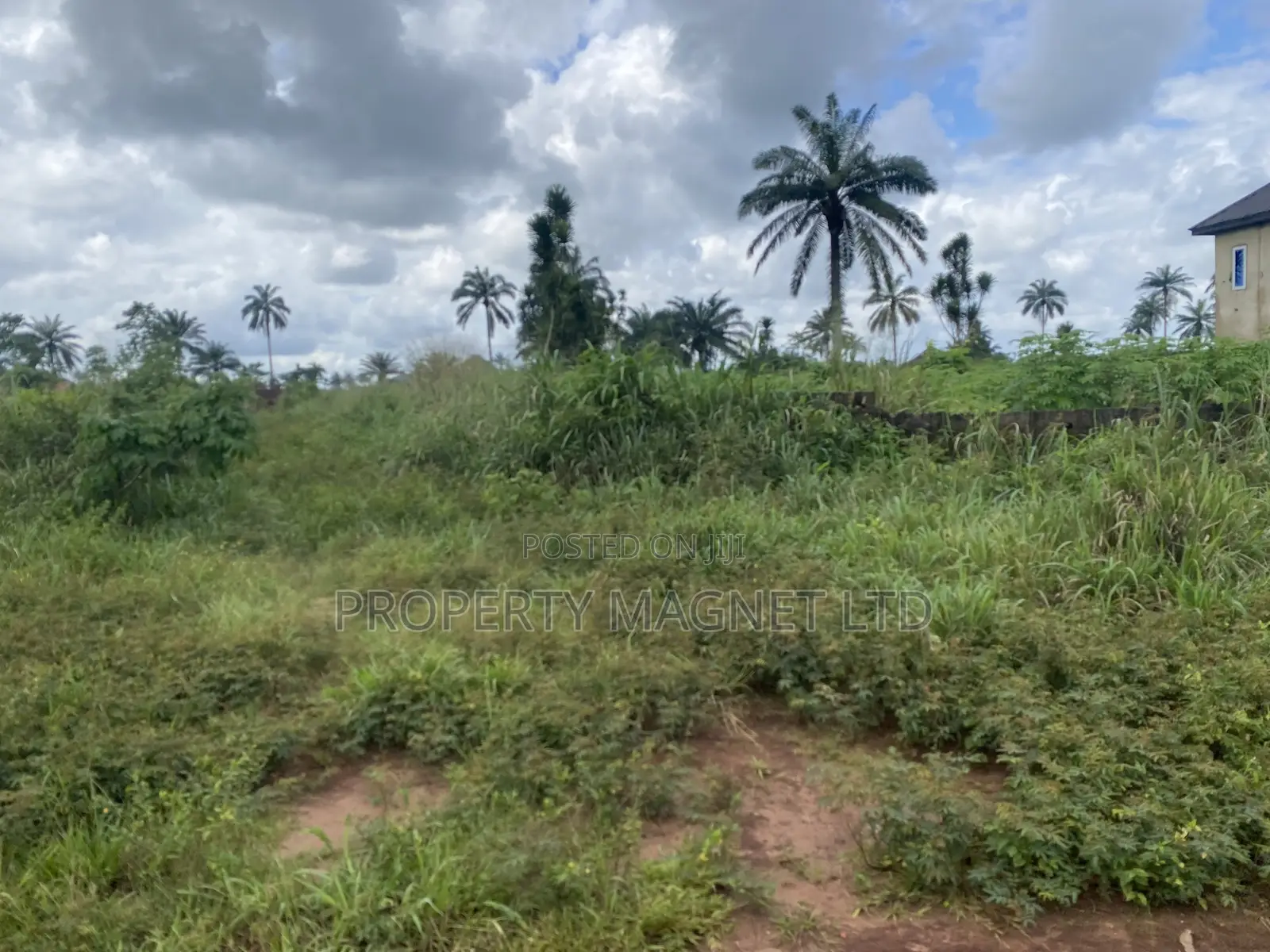 1 Plot for Sale at UMUAHIA
