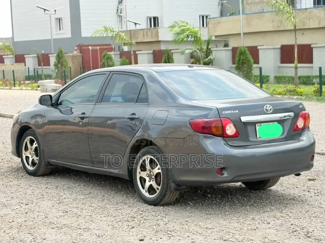 Toyota Corolla 2008 Gray