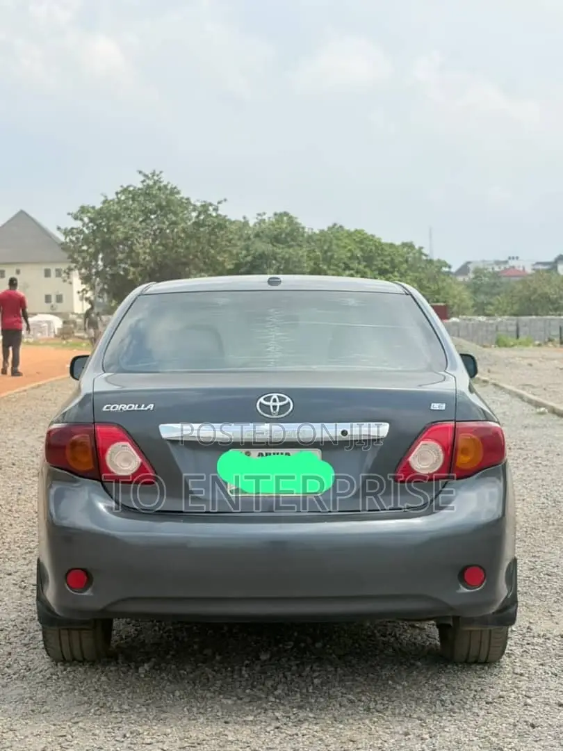 Toyota Corolla 2008 Gray