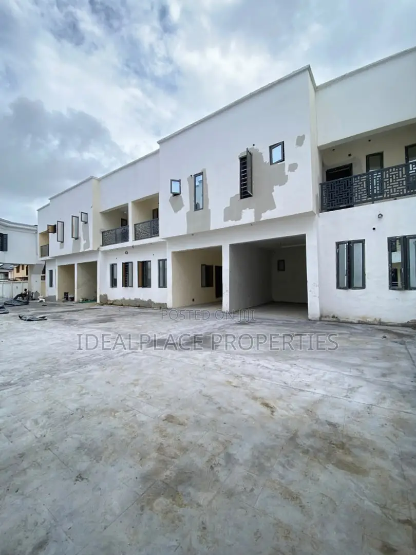 3bdrm Duplex in Sangotedo for sale