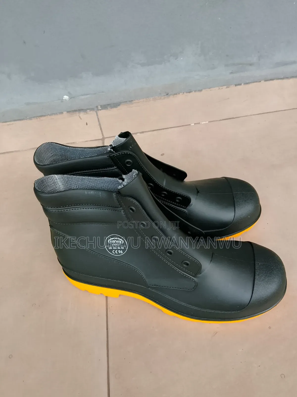 Black Safety Ankles RAINBOOT