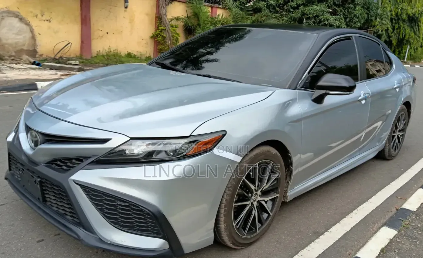 Toyota Camry 2022 Gray