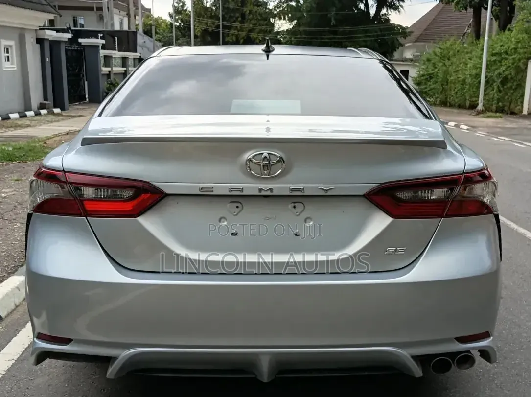 Toyota Camry 2022 Gray