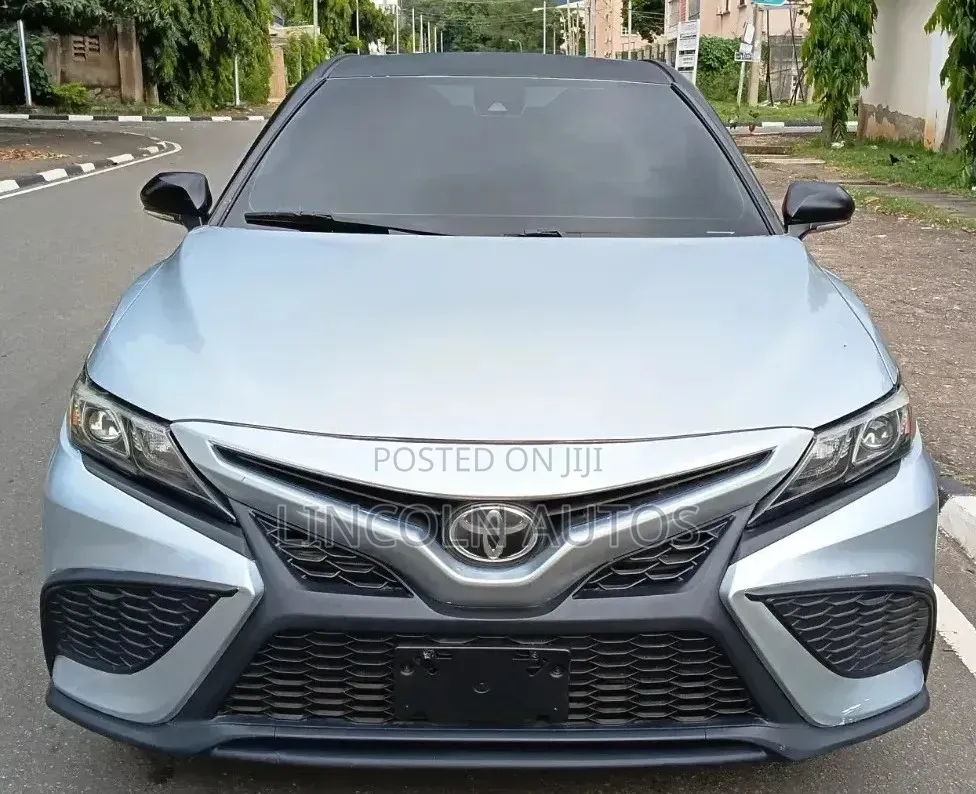 Toyota Camry 2022 Gray