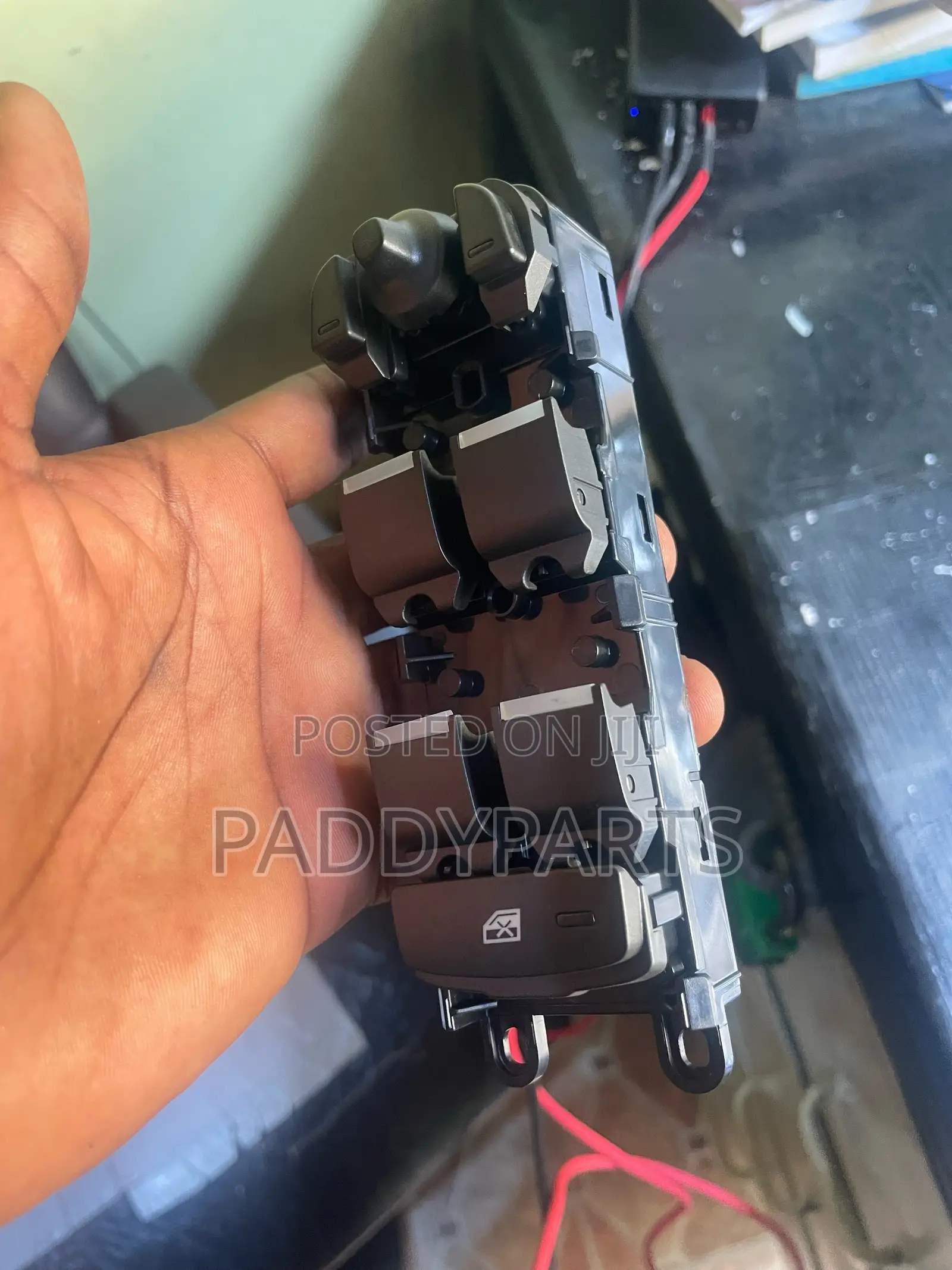 Range Rover Evoque Master Window Switch