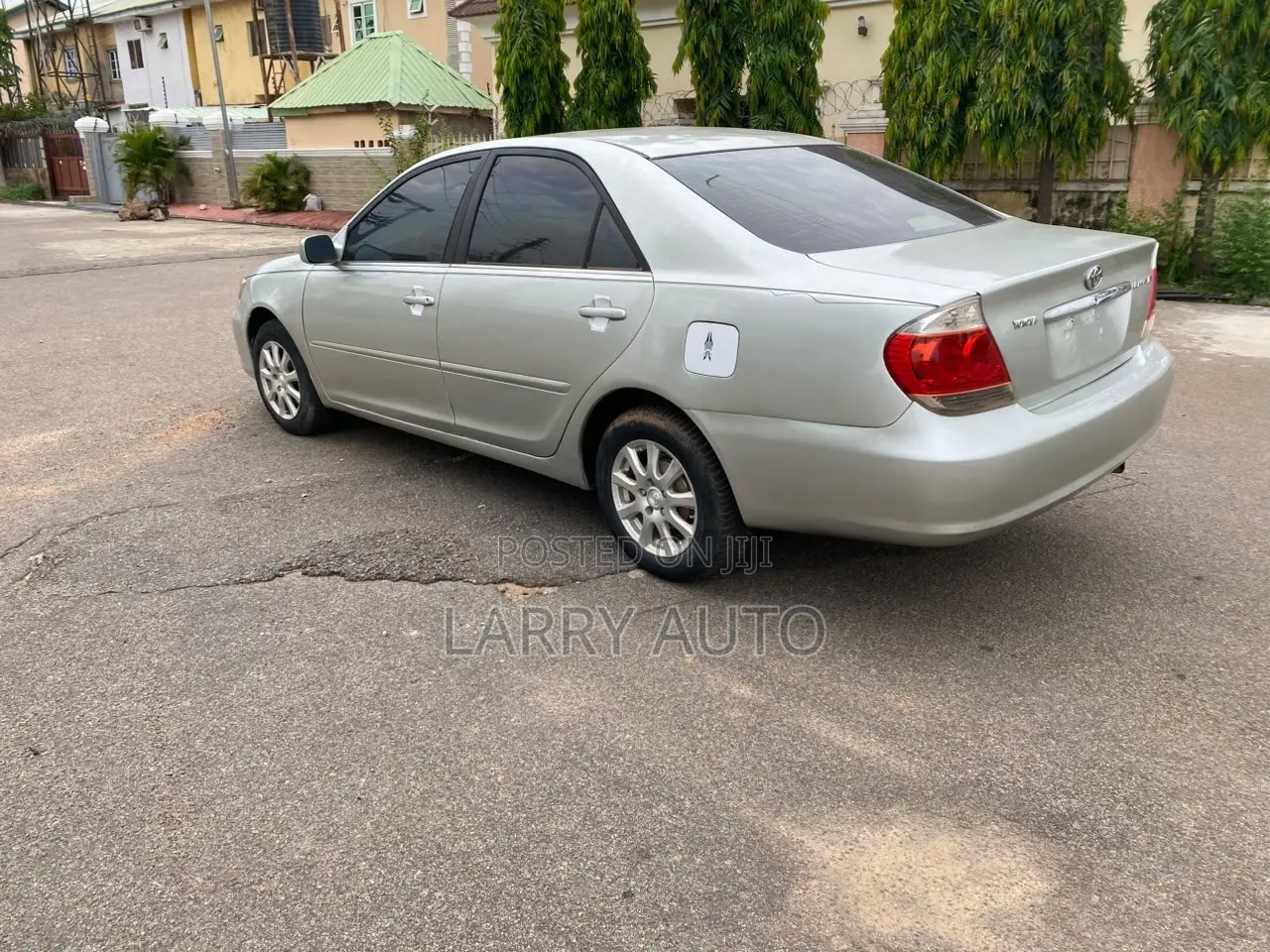 Toyota Camry 2005 Silver