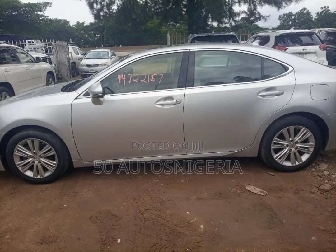 Lexus ES 350 FWD 2014 Silver