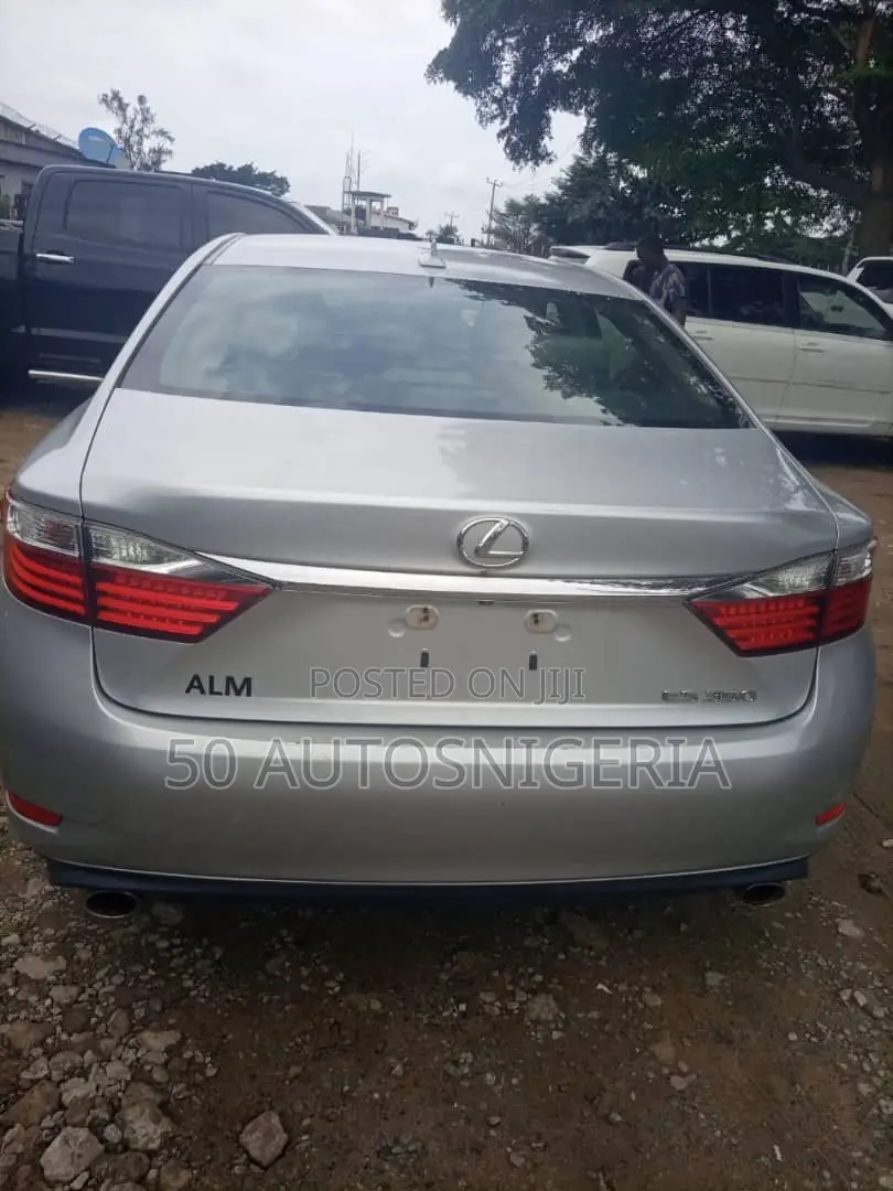 Lexus ES 350 FWD 2014 Silver
