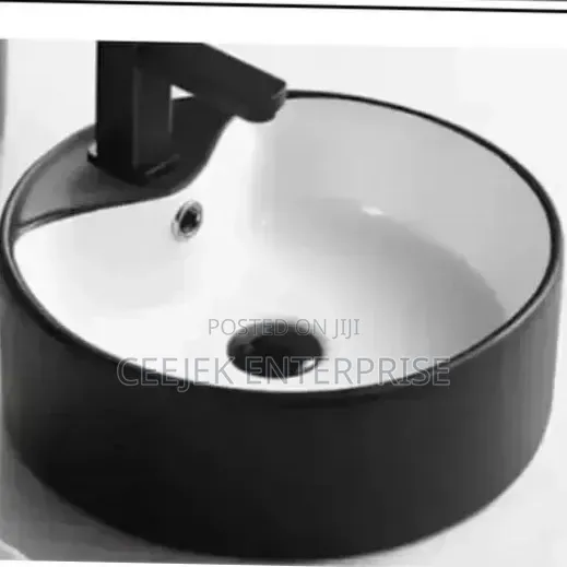 Contertop Basin With Tap Hole