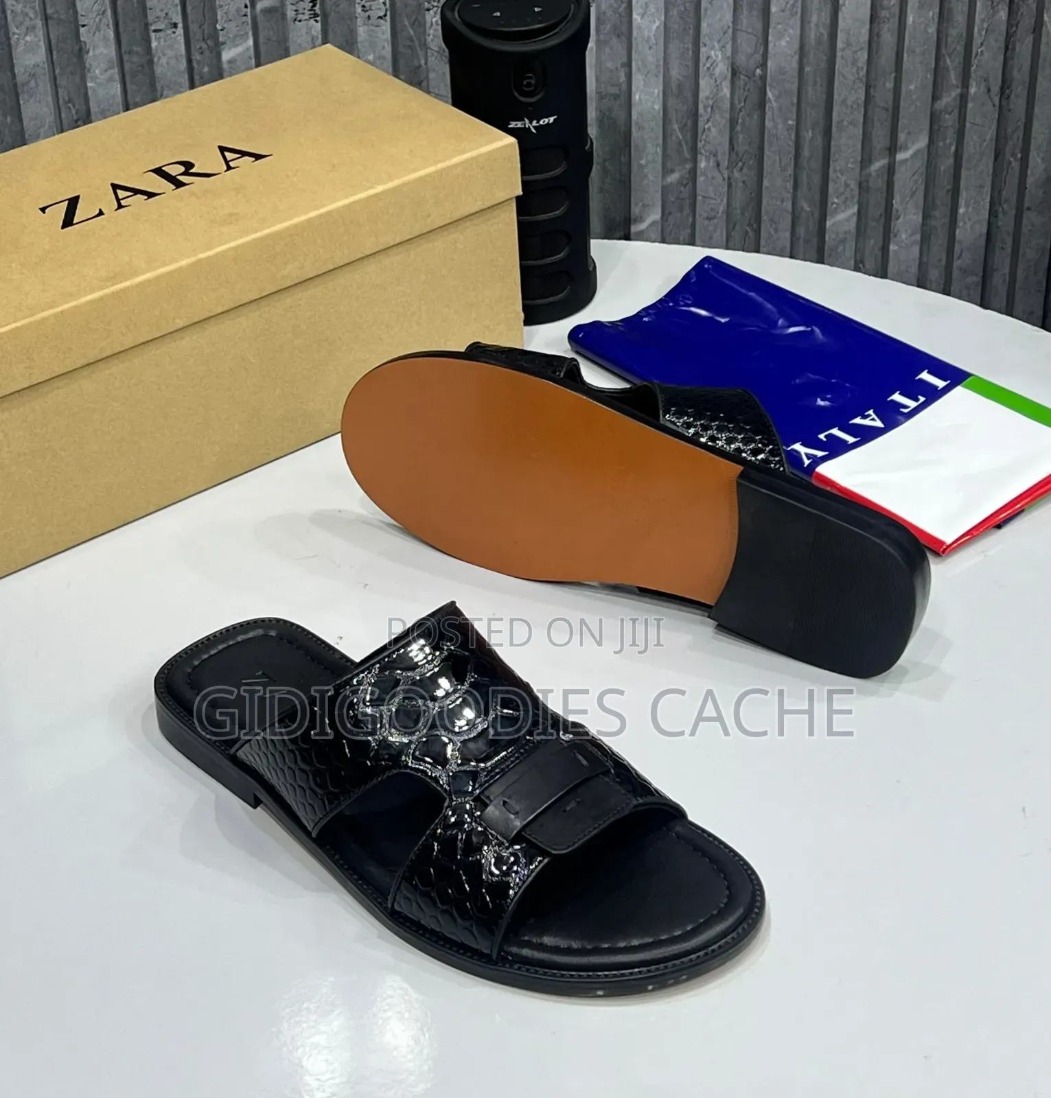 Zara Croc-Embossed Woven Leather Men's Slippers