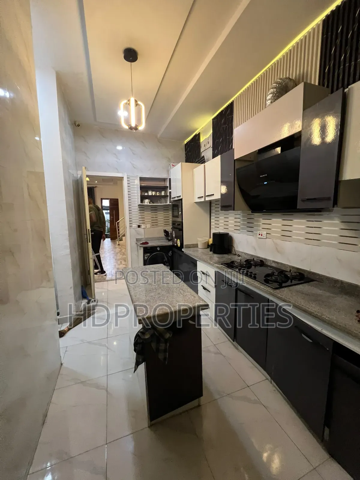 Mini Flat in Dpk, Lagos Island / Lagos Island for rent