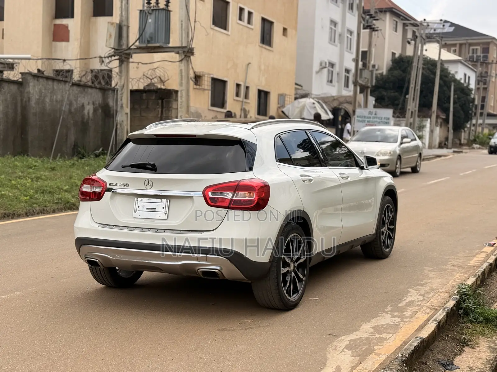 Mercedes-Benz GLA 250 2017 White