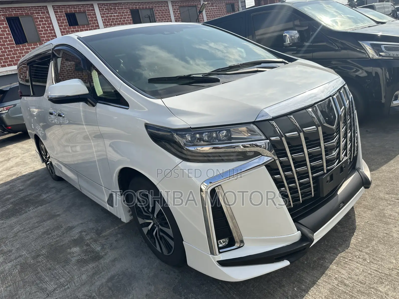 Toyota Alphard 2020 White