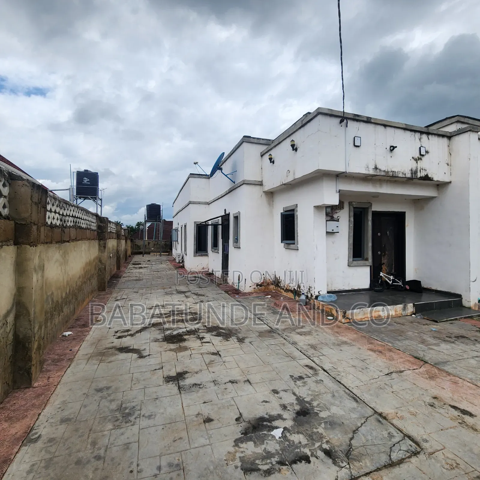 4bdrm Bungalow in City Park And, Iwo Road for sale
