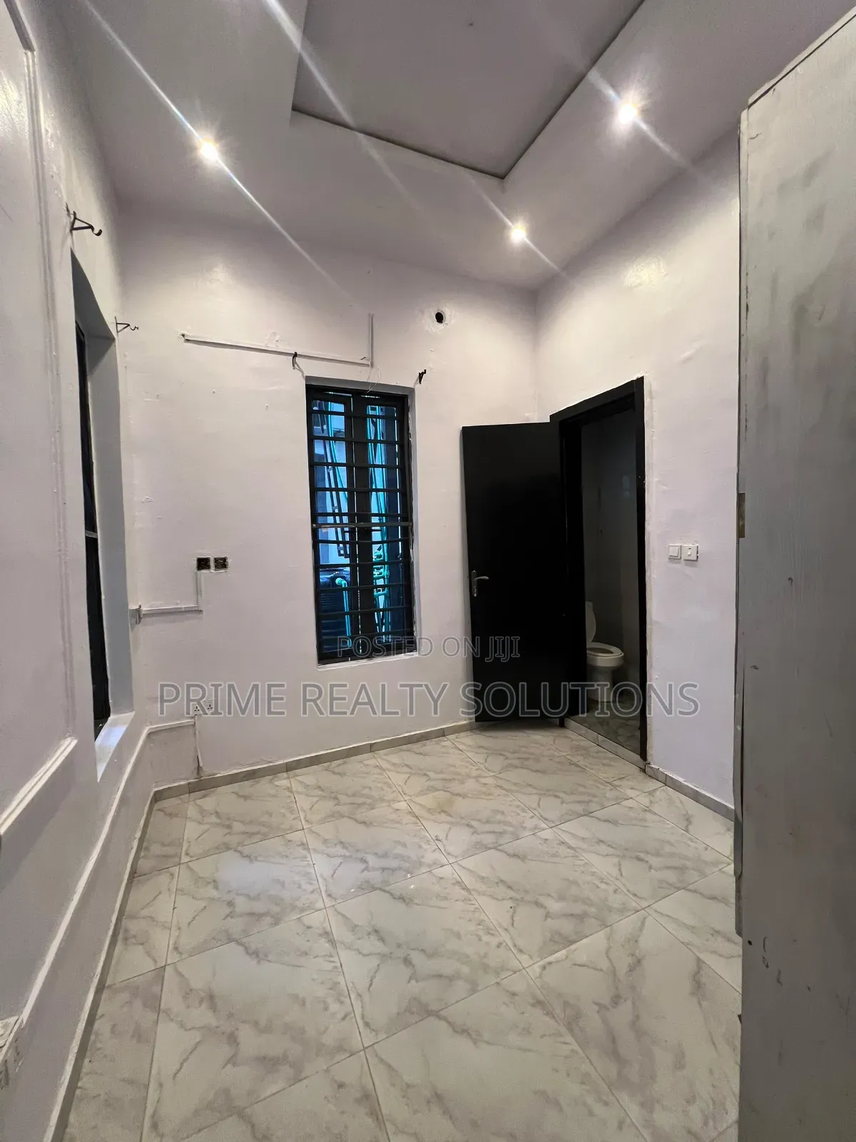 Mini Flat in Lekki Expressway for rent