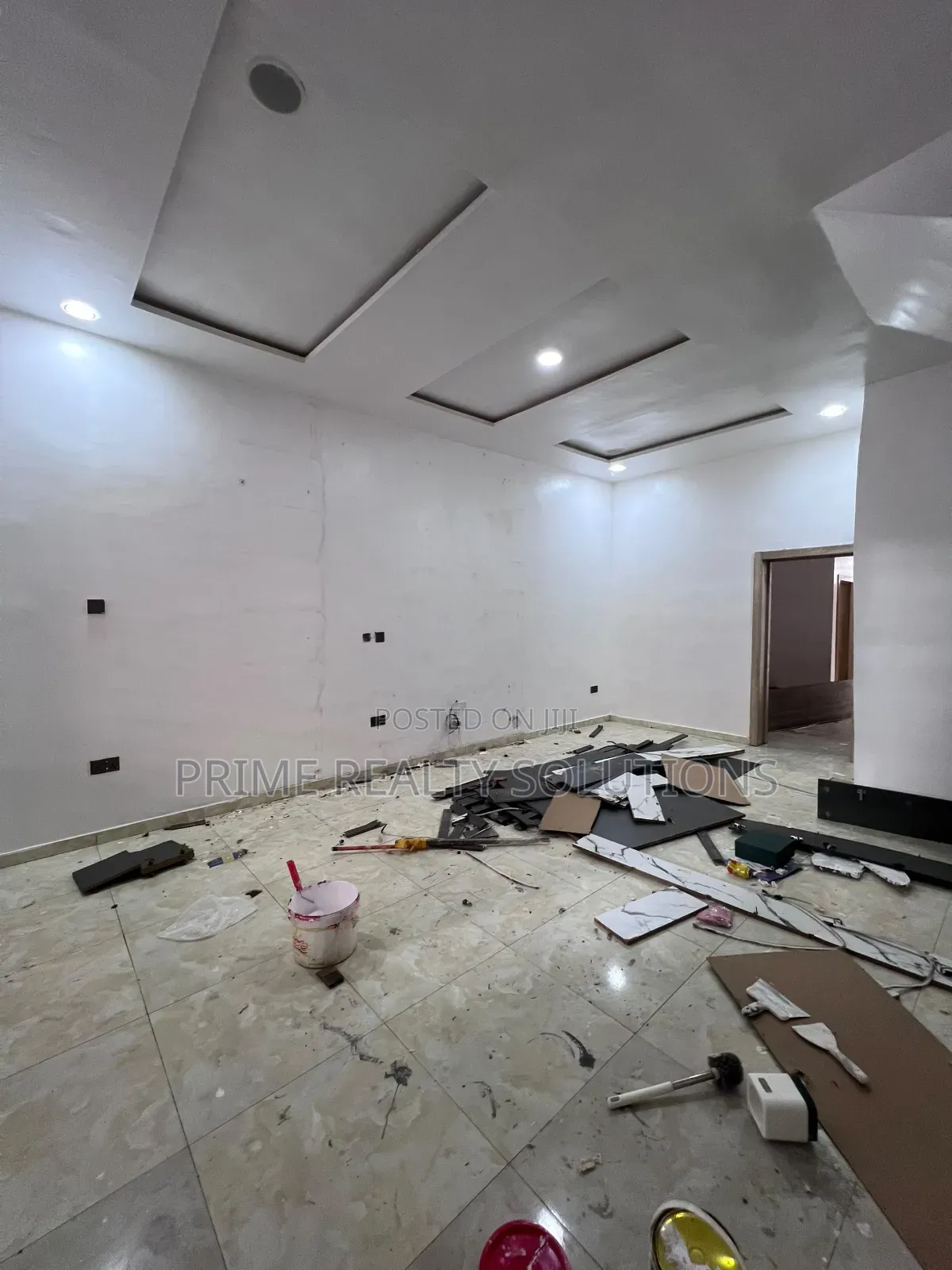 Mini Flat in Lekki Expressway for rent