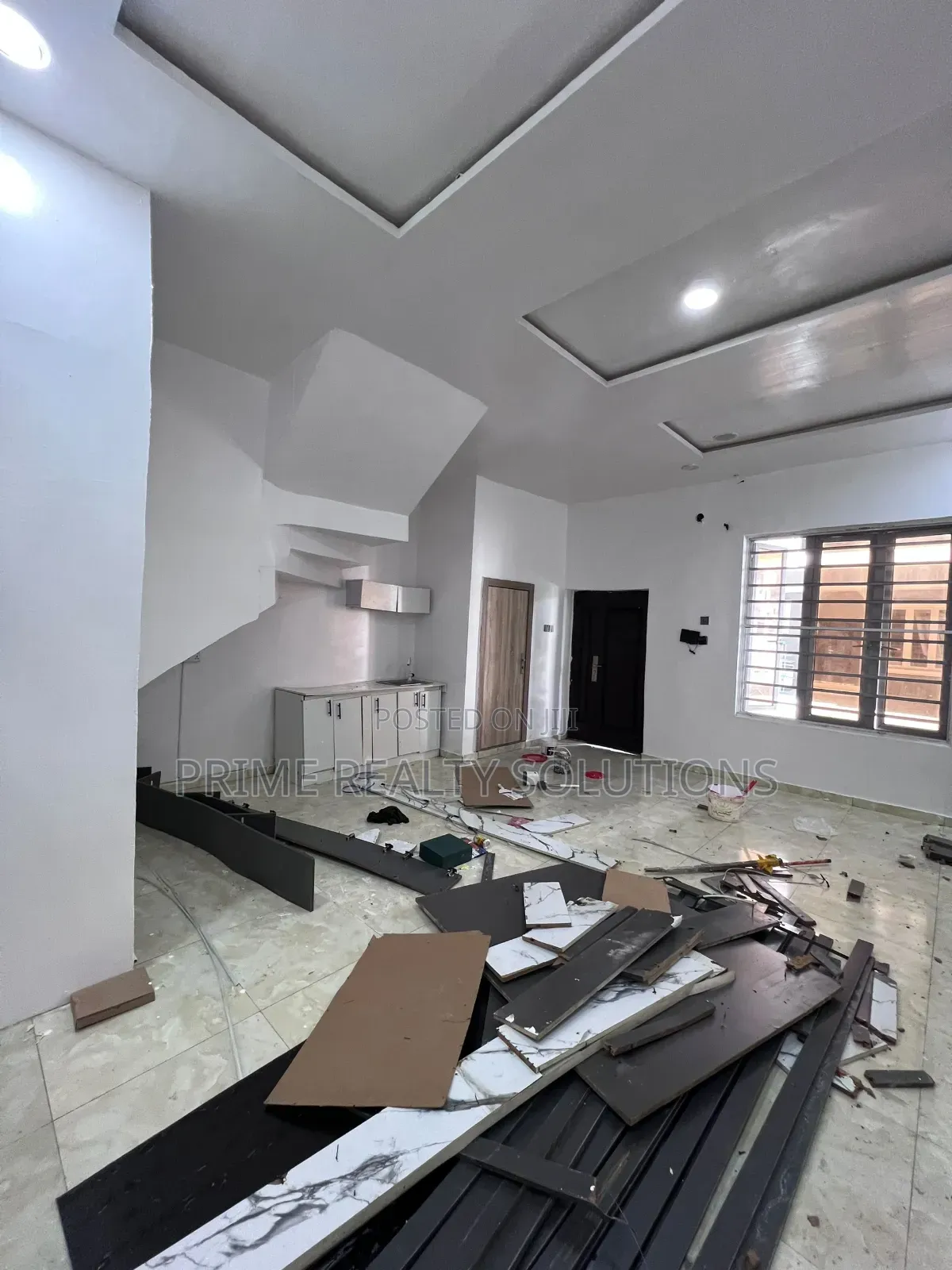 Mini Flat in Lekki Expressway for rent