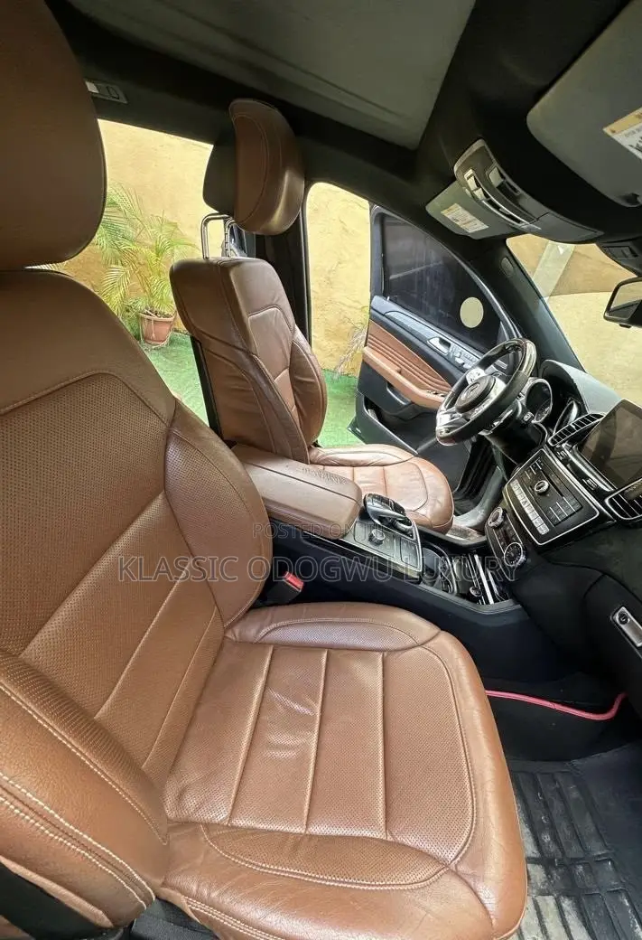 Mercedes-Benz GLE-Class AMG GLE 43 4MATIC 2017 Silver