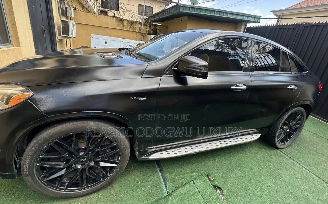 Mercedes-Benz GLE-Class AMG GLE 43 4MATIC 2017 Silver
